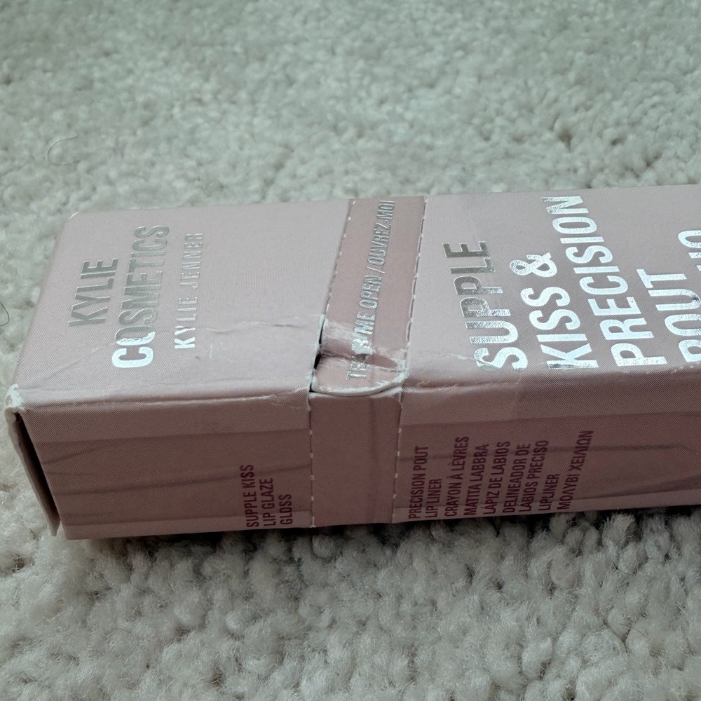 Kylie Cosmetics Supple Kiss & Precision Pout Lip Duo - Picture 6 of 6